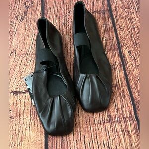 Massimo Dutti Leather Brown Ballet Flat Size‎ 35 (4.5)